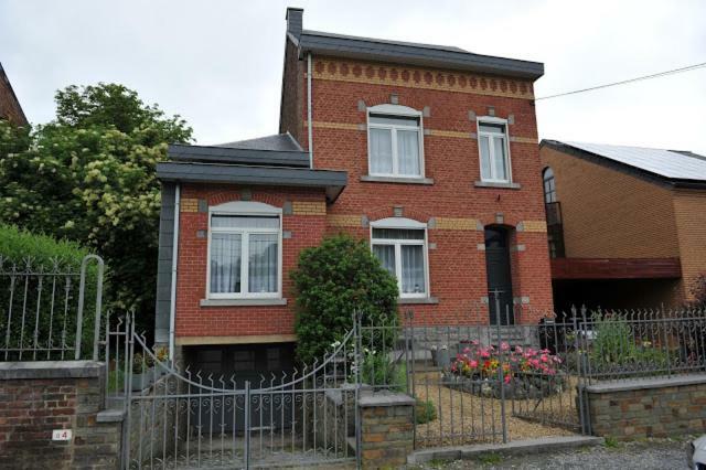 B&B Au Jardin Fleuri Marche-en-Famenne Zewnętrze zdjęcie