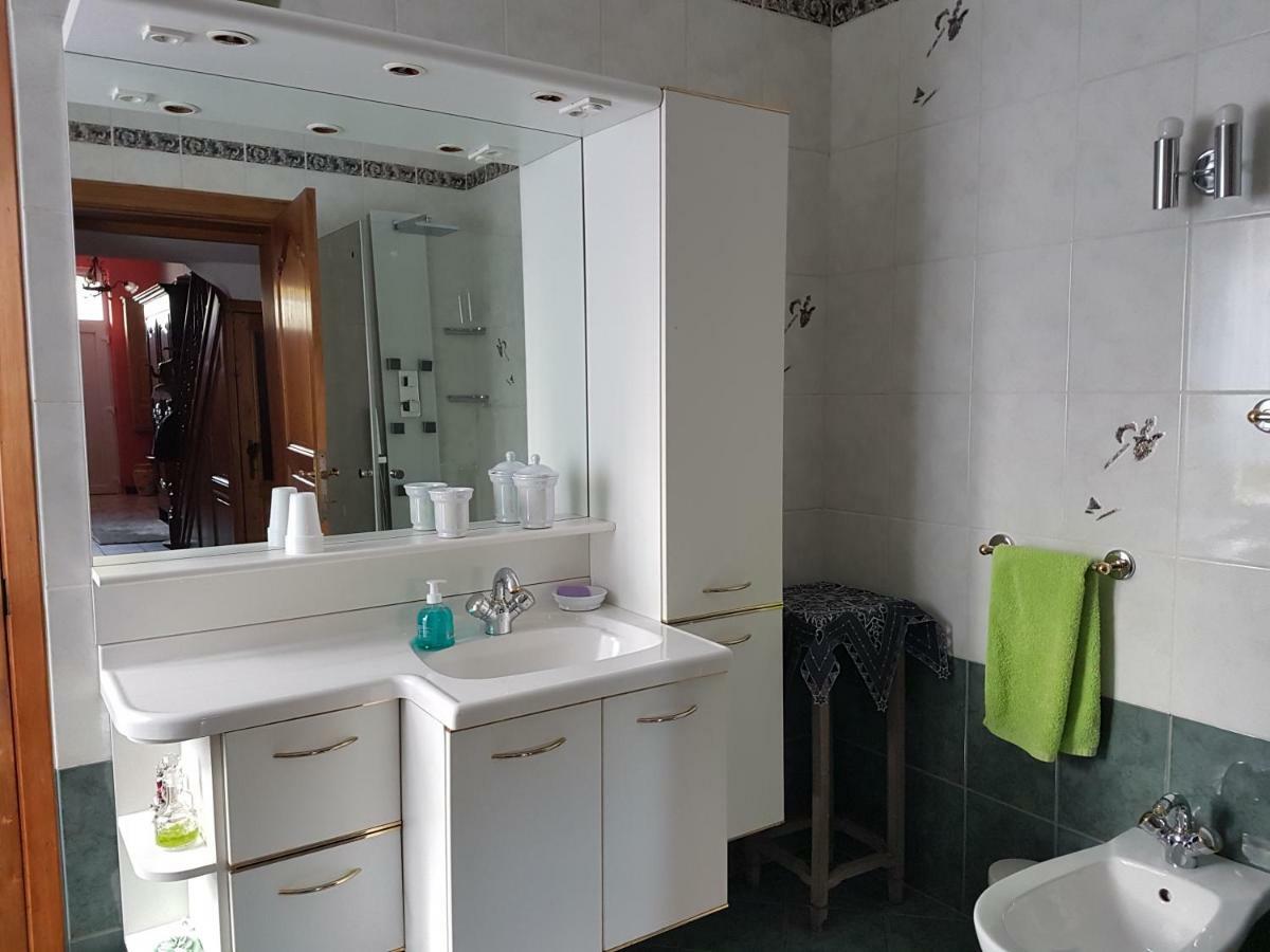 B&B Au Jardin Fleuri Marche-en-Famenne Zewnętrze zdjęcie