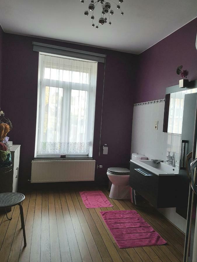 B&B Au Jardin Fleuri Marche-en-Famenne Zewnętrze zdjęcie