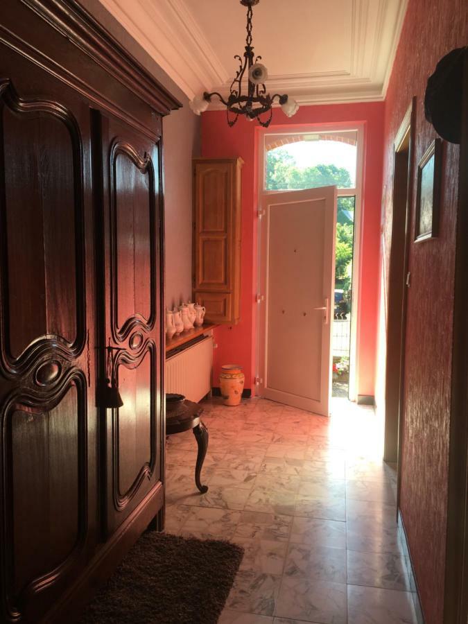 B&B Au Jardin Fleuri Marche-en-Famenne Zewnętrze zdjęcie