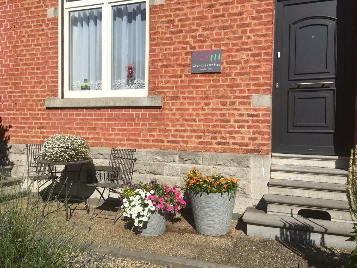 B&B Au Jardin Fleuri Marche-en-Famenne Zewnętrze zdjęcie